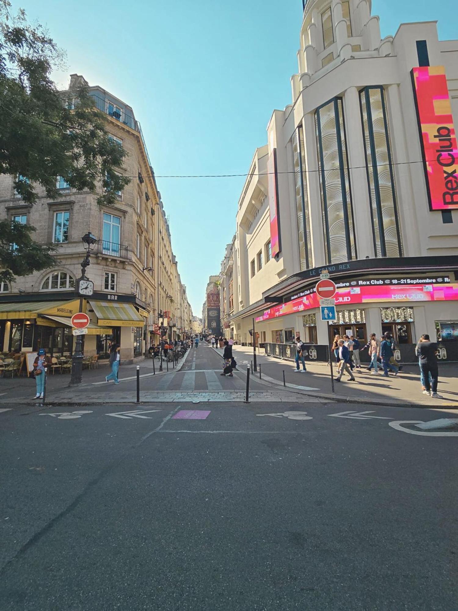 Appartement Bonne Nouvelle Paris Bagian luar foto