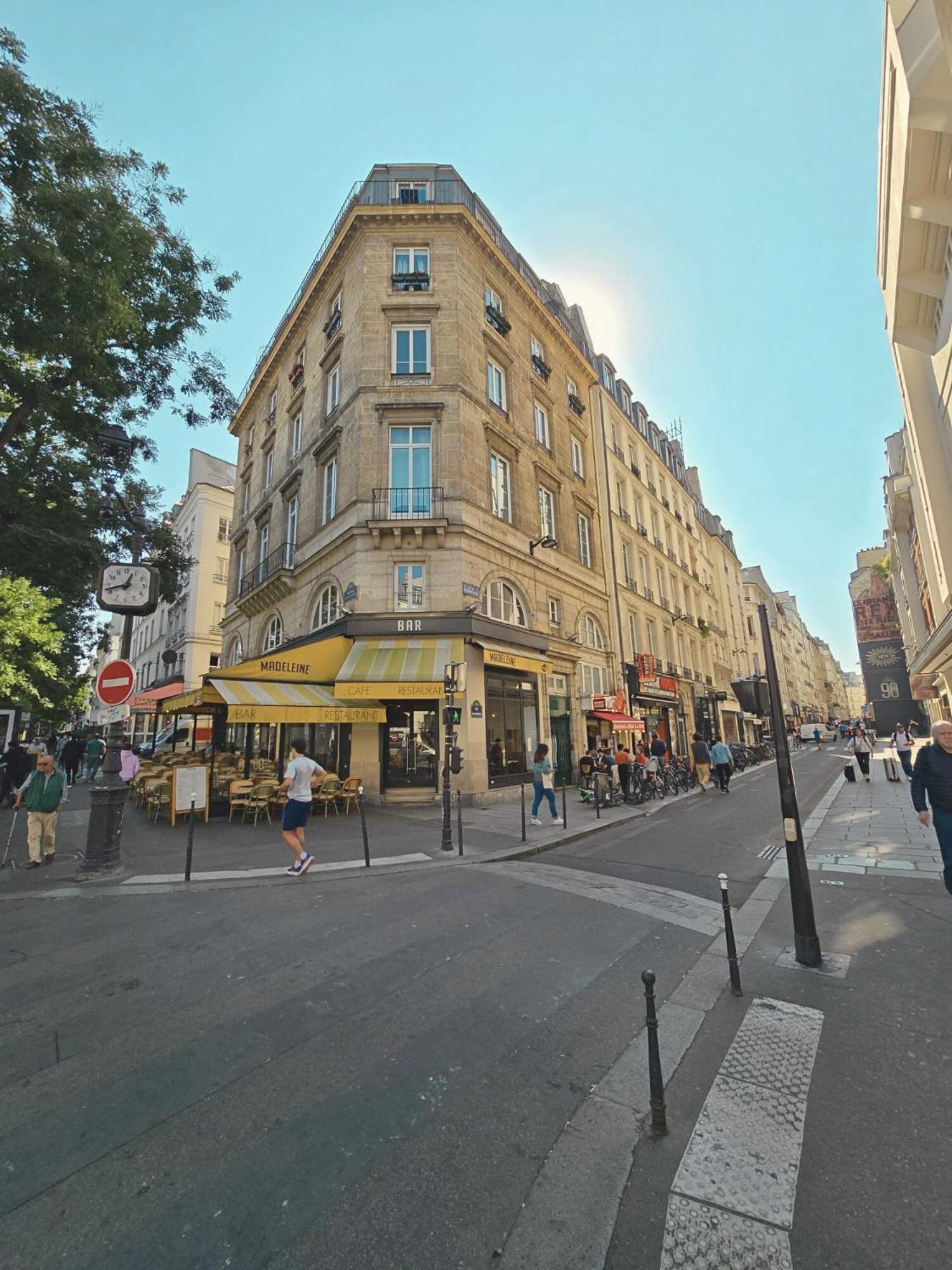 Appartement Bonne Nouvelle Paris Bagian luar foto
